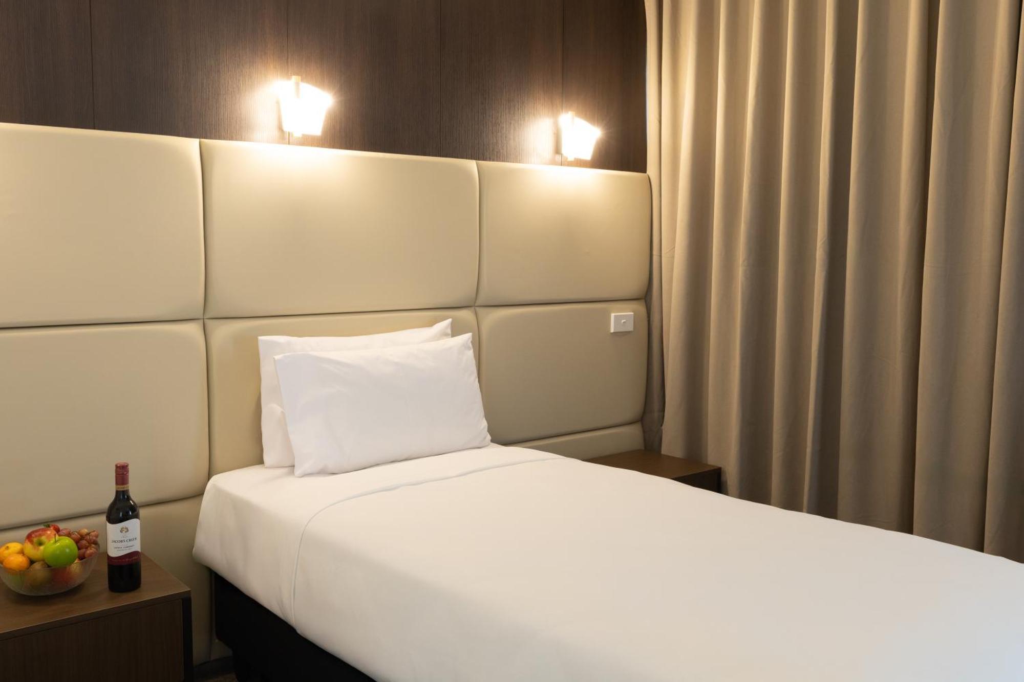 Grand Riccarton Hotel Christchurch Dış mekan fotoğraf